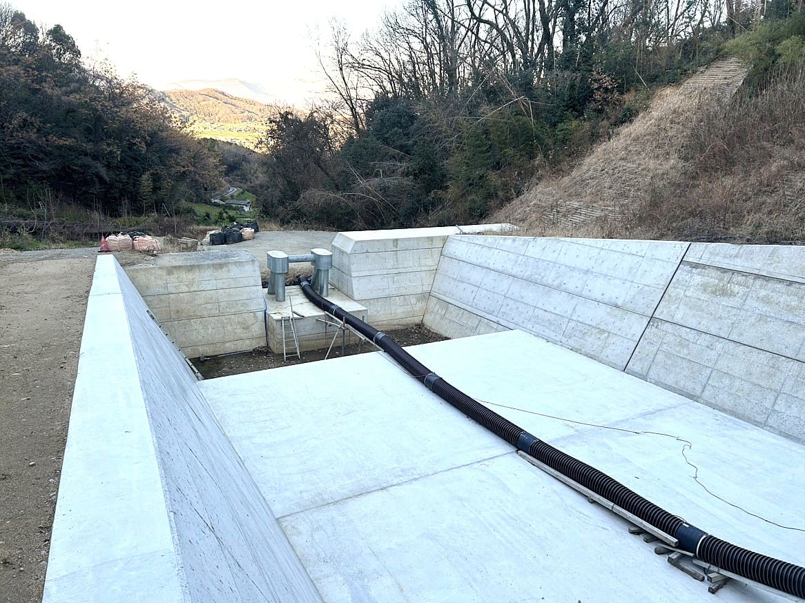 西川　事業間連携砂防工事/重成土建